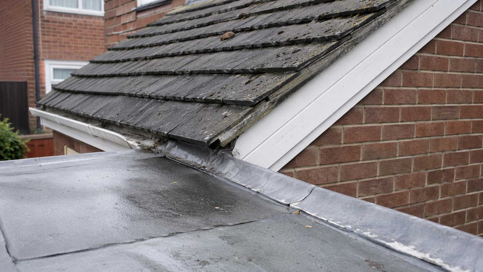 Roofing detail relevant to extension roof leak repairs in stockport